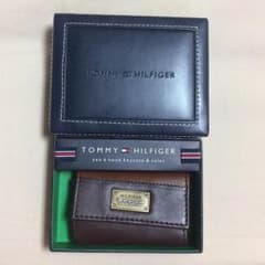 TOMMY HILFIGER 6連キーケースのサムネイル
