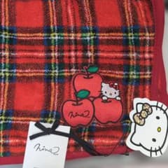 ninamew HelloKitty ブランケット　ひざ掛けのサムネイル