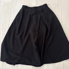 GU フレアキュロットパンツ ブラック黒 Mサイズ膝下丈