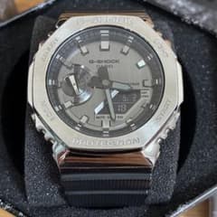★美品・電池交換済★G-SHOCK GM-2100-1ADR ☆美品・電池交換済☆G-SHOCK GM-2100-1ADR - メルカリ