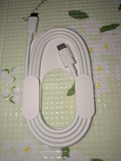 USB-C to USB-C ケーブル ホワイトのサムネイル