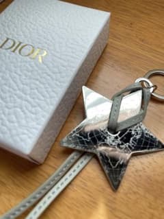 処分価格未使用品　ノベルティ　ディオール　DIOR キーリング星型