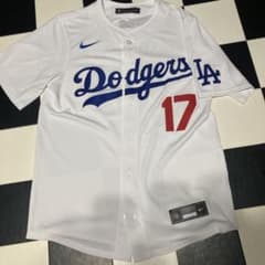 ドジャース 大谷翔平ユニホームのサムネイル