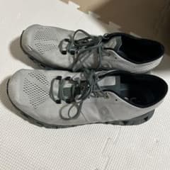 On Cloud X スニーカー 10.5グレー - メルカリ