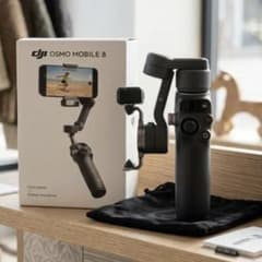 DJI Osmo Mobile 8 スタビライザー - メルカリ