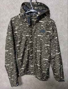 THE NORTH FACE ナイロンジャケット M カモフラージュのサムネイル