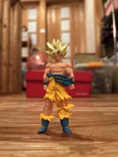 ドラゴンボール 孫悟空 超サイヤ人 フィギュアのサムネイル