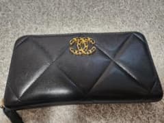 ゆ⭐り プロフ必読‼️様☺︎専用  CHANEL19/ロングジップウォレットのサムネイル