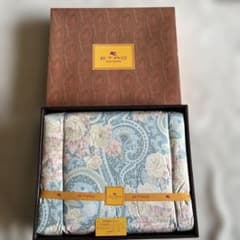 R*❢様 231 ETRO  Collection 羽毛肌掛けふとん ペ R*❢様 231 ETRO Home Collection 羽毛肌掛けふとん ペ - メルカリ