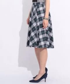 INDIVI：スカートのサムネイル