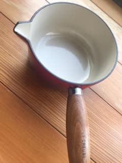 ル・クルーゼ 片手ミルクパンのサムネイル