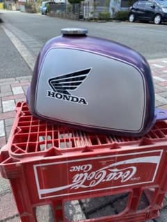 ゴリラ　タンクのサムネイル