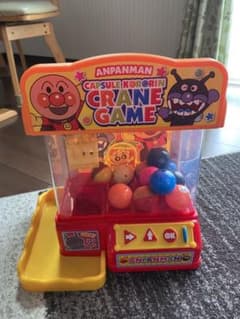 アンパンマン カプセルころりん！クレーンゲームのサムネイル