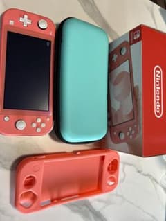 Switch Lite 本体 箱 ハードケース カバー スイッチライト 初期化済のサムネイル