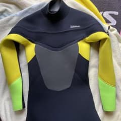 クイックシルバーウエットスーツ　　セミドライ　ジュニア用140サイズ新品 m32951423639_1.jpg?1724743384