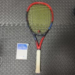 YONEX VCORE 100 硬式テニスラケットのサムネイル