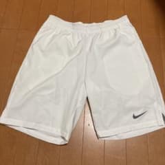 NIKE ナイキ ハーフパンツ　メンズ　白Mのサムネイル