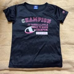 【再値下げ】　CHAMPION ブラック Tシャツのサムネイル