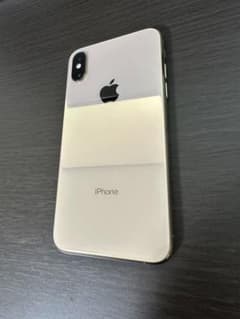 iPhone XS 256GB ゴールド【箱付き】のサムネイル