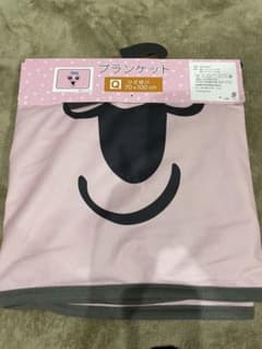 おぱんちゅうさぎ  ひざ掛け ブランケットのサムネイル