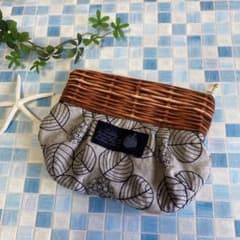 ハンドメイド  バルーンポーチのサムネイル