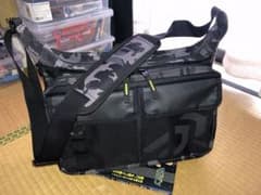 ダイワ ショルダーバッグ 美品！のサムネイル