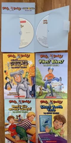 Ready Freddy シリーズ本　CD付のサムネイル