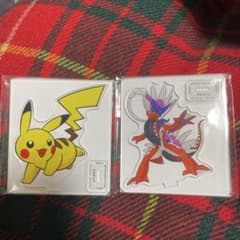 ピカチュウ　コライドン アクリルスタンド　くら寿司のサムネイル