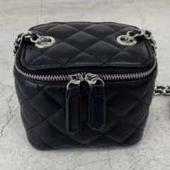 basement チェーンバッグのサムネイル