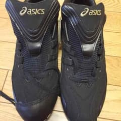 野球アシックススパイクのサムネイル