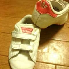 adidas スタンスミス スニーカーのサムネイル