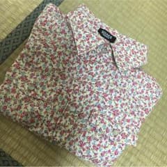 花柄シャツのサムネイル