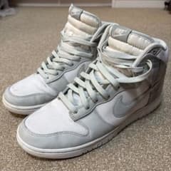 ト*ロ様 Nike ハイカットスニーカー ホワイト/グレーのサムネイル