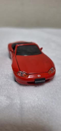 マツダ ロードスター ミニカー レッドのサムネイル