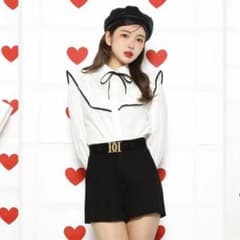 【美品未使用】Darich❤️ダーリッチ ボリュームカラーブラウスのサムネイル