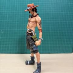 ポートガス・D・エース フィギュアのサムネイル