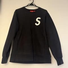 TOM様　Supreme Sロゴ刺繍ブラック スウェット　Lサイズ TOM様 Supreme Sロゴ刺繍ブラック スウェット Lサイズ - メルカリ
