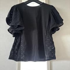 Oeillet フリル袖 カットソー ブラックのサムネイル