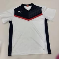 PUMAサッカーウェアのサムネイル