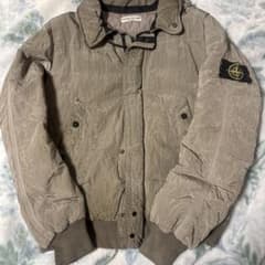 【正規品】STONE ISLAND NYLON SHEEN ダウンジャケットのサムネイル