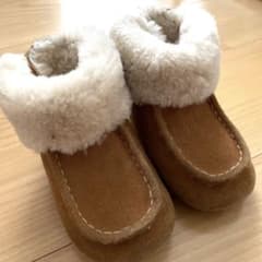 UGG ムートンブーツ　12.5cmのサムネイル