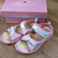 【値下げ】スーパースターサンダル　18cm　ピンクのサムネイル