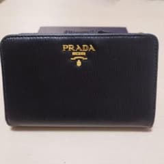 ★Tomucyama様専用★PRADA プラダ ヴィッテロムーブ 折り財布のサムネイル