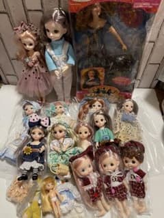 海外ドールセット　★即購入ご遠慮下さい★のサムネイル