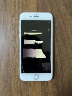 iPhone 6 シルバー docomo 制限○ 本体 ジャンク 液晶不良のサムネイル