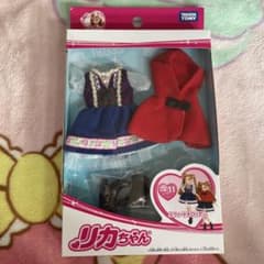 新品未開封品　リカちゃん　服　LW−11 スウィートチロリアンのサムネイル