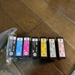 エプソン　純正　インクカートリッジ　ブラック1個　クマノミ　新品　おまけ付のサムネイル