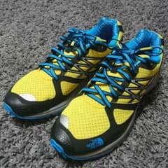 【新品未使用品】トレイルランニングシューズ27.5㎝ THENORTHFACEのサムネイル