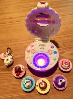 キラキラ☆プリキュアアラモードのコンパクトのサムネイル