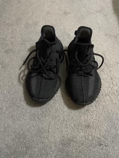 YEEZY BOOST 350 V2 ONYX 25.5cm ブラックのサムネイル